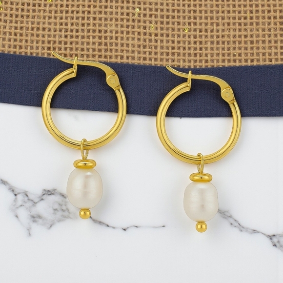 🆕️Minimalist Hoop Earrings 18K Gold Plated Stainless Steel Freshwater Pearl - Picture 9 of 11